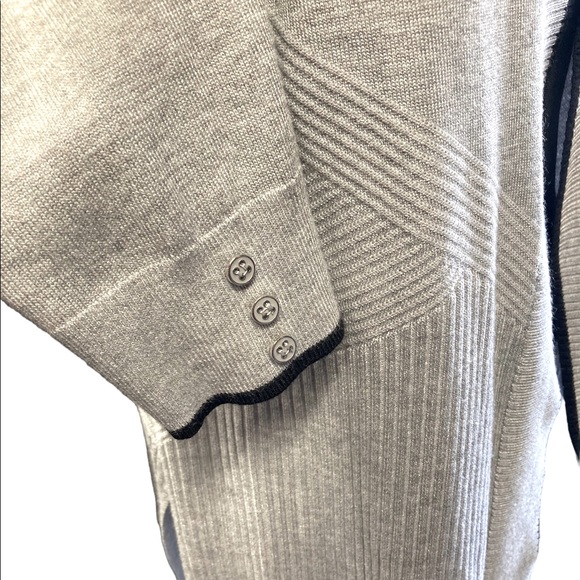 89th & Madison Cardigan - Picture 7 of 7